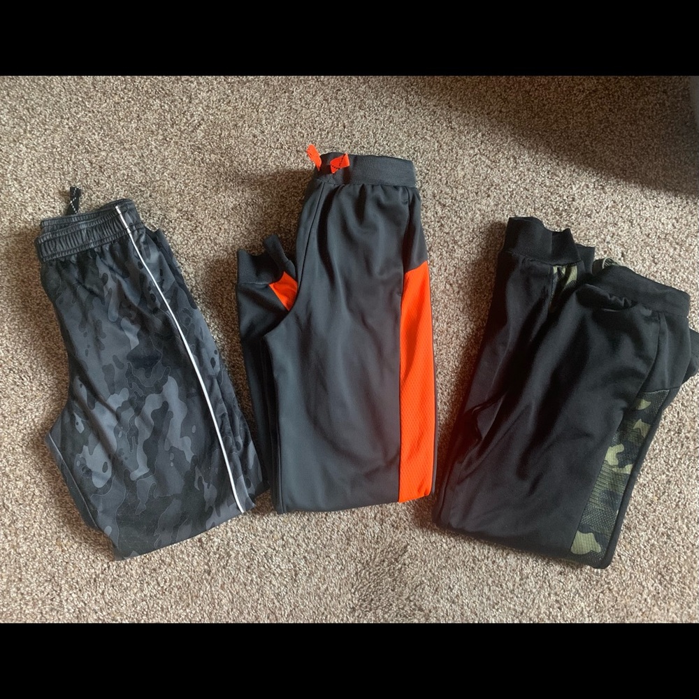 Boys Size 7 athletic pants